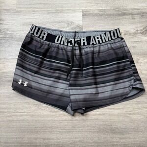 Under Armour Loose Heatgear Striped Athletic Shorts Womens SM